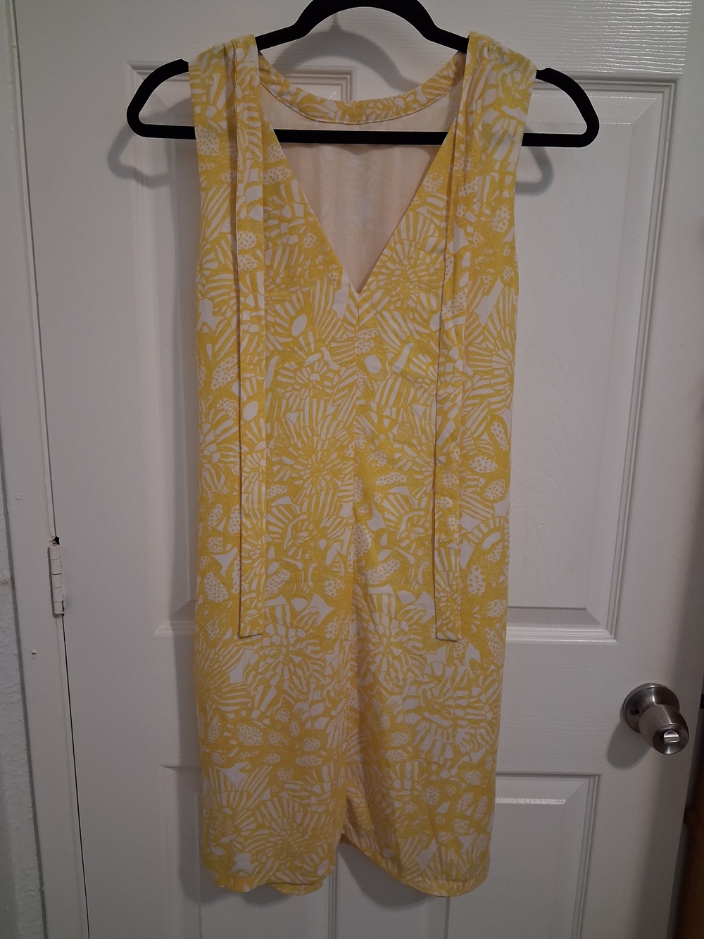 H&M Yellow and White V-Neck Midi Dress